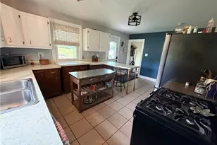 335 Culler Rd, Weirton, WV 26062 - Photo 3