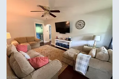 335 Culler Road, Weirton, WV 26062 - Photo 5