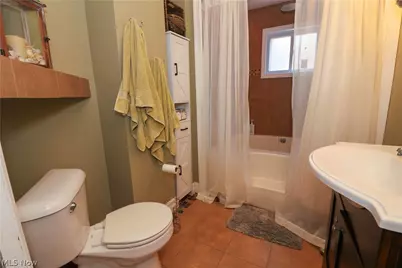 204 House Court, Fairport Harbor, OH 44077 - Photo 13