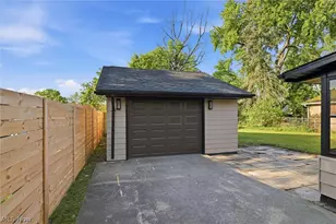 2105 Stewart Dr NW, Warren, OH 44485 - Photo 25