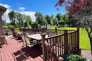 4842 Ridge Rd, Wadsworth, OH 44281 - Photo 3