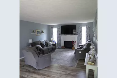 1934 Cherrywood Lane, Akron, OH 44312 - Photo 7