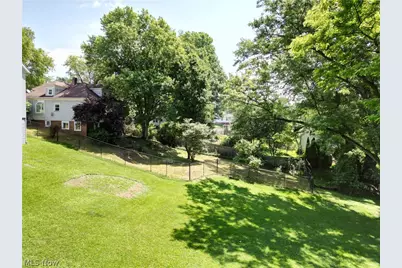 325 High Street, Flushing, OH 43977 - Photo 3