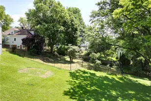 325 High St, Flushing, OH 43977 - Photo 3
