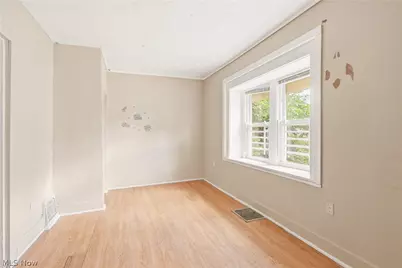 285 Sumner Court, Akron, OH 44311 - Photo 5
