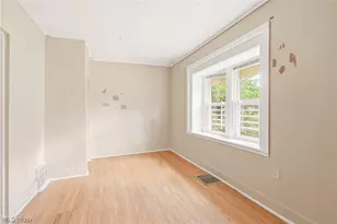285 Sumner Ct, Akron, OH 44311 - Photo 5