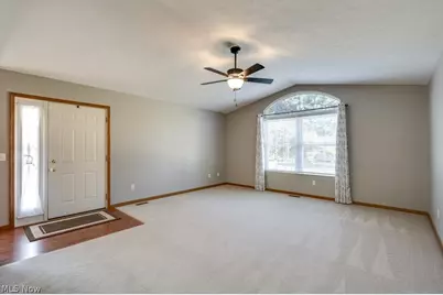 357 Woodbury Circle, Dalton, OH 44618 - Photo 7