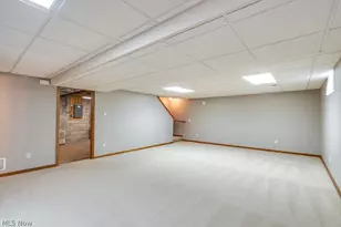 357 Woodbury Cir, Dalton, OH 44618 - Photo 31
