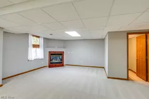 357 Woodbury Cir, Dalton, OH 44618 - Photo 33