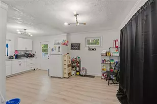 317 Black St, Akron, OH 44306 - Photo 3