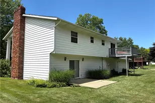 4491 Merlin Dr, Uniontown, OH 44685 - Photo 5