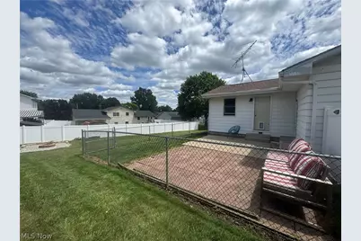 3415 Darbyshire Drive, Canfield, OH 44406 - Photo 27