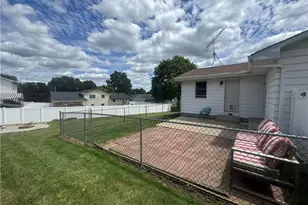 3415 Darbyshire Dr, Canfield, OH 44406 - Photo 27