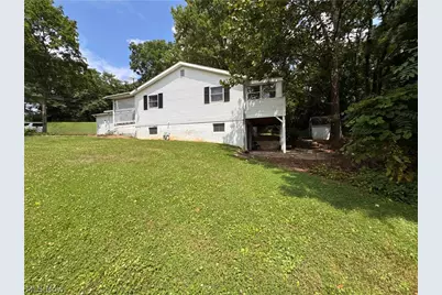 510 Marietta Street, Sarahsville, OH 43779 - Photo 3