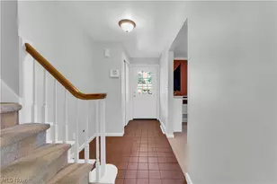 691 Oakridge Dr, Boardman, OH 44512 - Photo 9