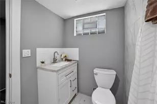 843 Chester Ave, Akron, OH 44314 - Photo 25