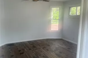 3064 W 16th St, Loveland, OH 44113 - Photo 5