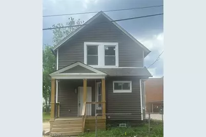 3064 W 16th Street, Loveland, OH 44113 - Photo 1