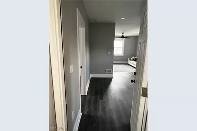 10905 Grandview Avenue, Loveland, OH 44104 - Photo 35