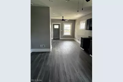 10905 Grandview Avenue, Loveland, OH 44104 - Photo 13