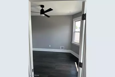 10905 Grandview Avenue, Loveland, OH 44104 - Photo 17