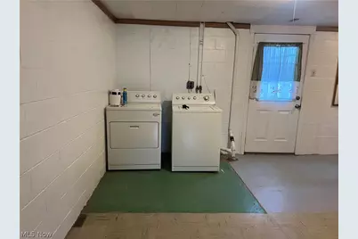 100 W 44th Street, Shadyside, OH 43947 - Photo 19