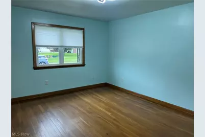 100 W 44th Street, Shadyside, OH 43947 - Photo 15