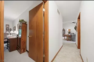 3556 Lake Rd, Conneaut, OH 44030 - Photo 11