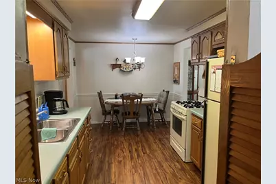 124 Aylesboro Avenue, Boardman, OH 44512 - Photo 7