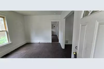 700 Carpenter Street, Akron, OH 44310 - Photo 7