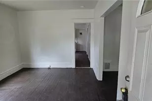 700 Carpenter St, Akron, OH 44310 - Photo 7