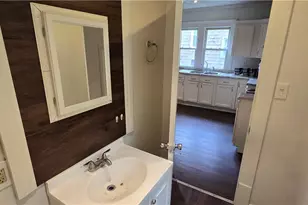 700 Carpenter St, Akron, OH 44310 - Photo 23