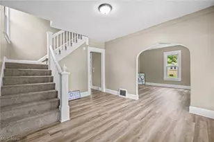 146 W Harrison St, Alliance, OH 44601 - Photo 9