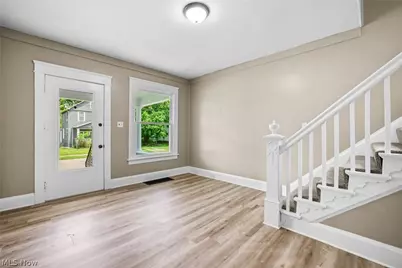 146 W Harrison Street, Alliance, OH 44601 - Photo 11