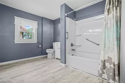 146 W Harrison Street, Alliance, OH 44601 - Photo 27