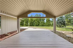32672 Heron Cir, North Ridgeville, OH 44039 - Photo 17