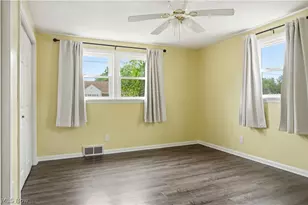 910 S Hazelwood Ave, Youngstown, OH 44509 - Photo 15