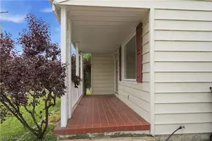 910 S Hazelwood Ave, Youngstown, OH 44509 - Photo 5