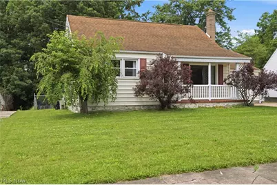910 S Hazelwood Avenue, Youngstown, OH 44509 - Photo 3