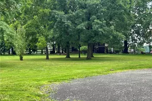 4330 Laubert Rd, Atwater, OH 44201 - Photo 5