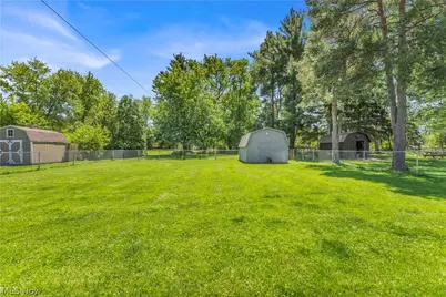 364 Cherry Lane, Green Hills, OH 44131 - Photo 37
