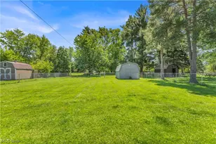 364 Cherry Ln, Green Hills, OH 44131 - Photo 37