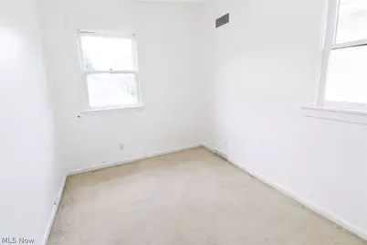 1302 Oregon Avenue, Steubenville, OH 43952 - Photo 17
