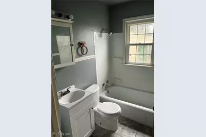 828 Marmion Avenue, Youngstown, OH 44502 - Photo 3