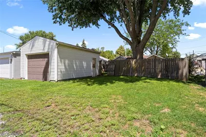 1029 King Street, Sandusky, OH 44870 - Photo 9
