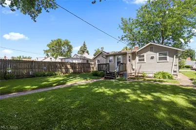 1029 King Street, Sandusky, OH 44870 - Photo 5