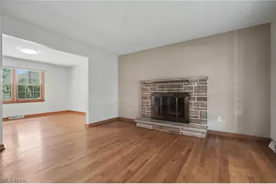 1372 Doncaster Drive, Youngstown, OH 44511 - Photo 5