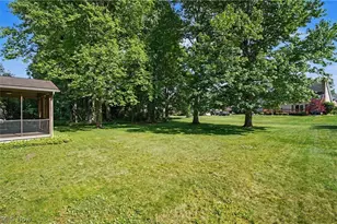 1372 Doncaster Dr, Youngstown, OH 44511 - Photo 41
