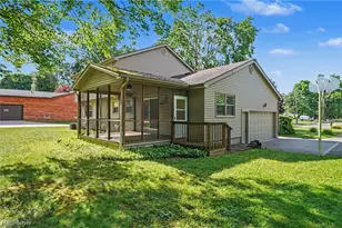1372 Doncaster Dr, Youngstown, OH 44511 - Photo 35