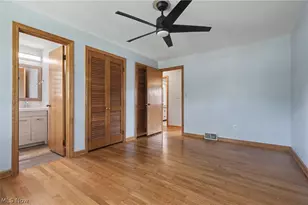 1372 Doncaster Dr, Youngstown, OH 44511 - Photo 17